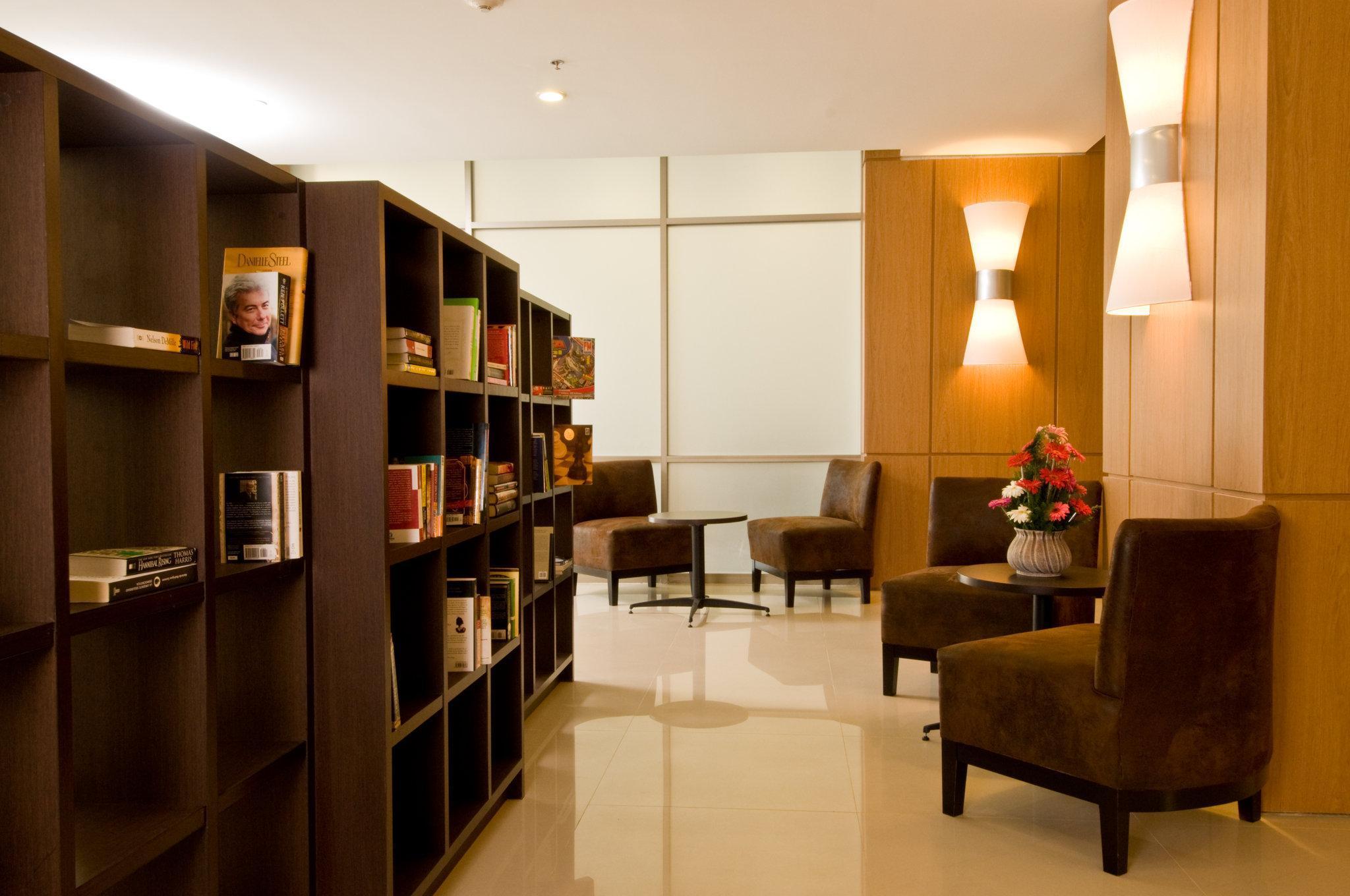 Staybridge Suites Guadalajara Expo By Ihg Zapopan Exterior photo